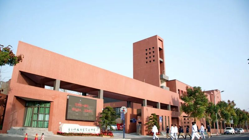 新手入行，成都电子批发市场探秘